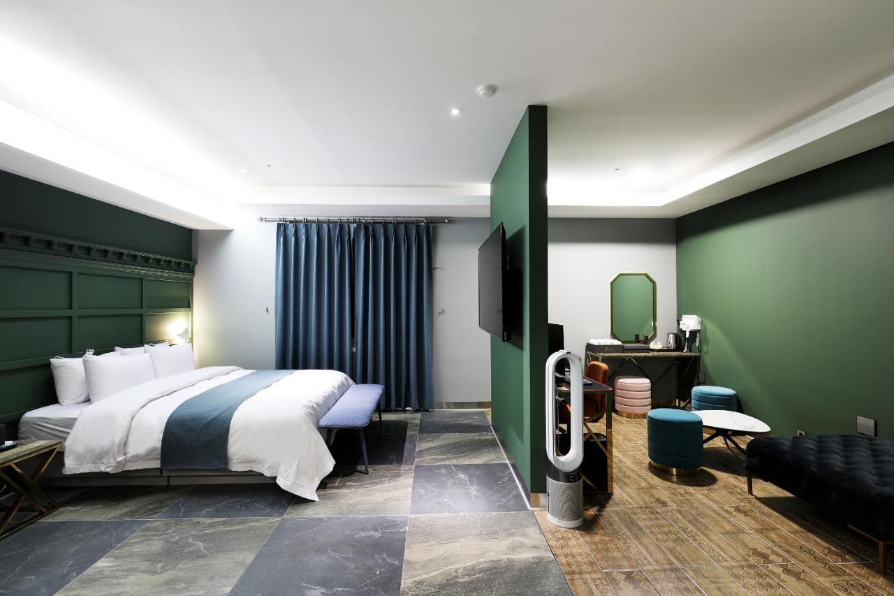 El Tower Hotel 群山 外观 照片