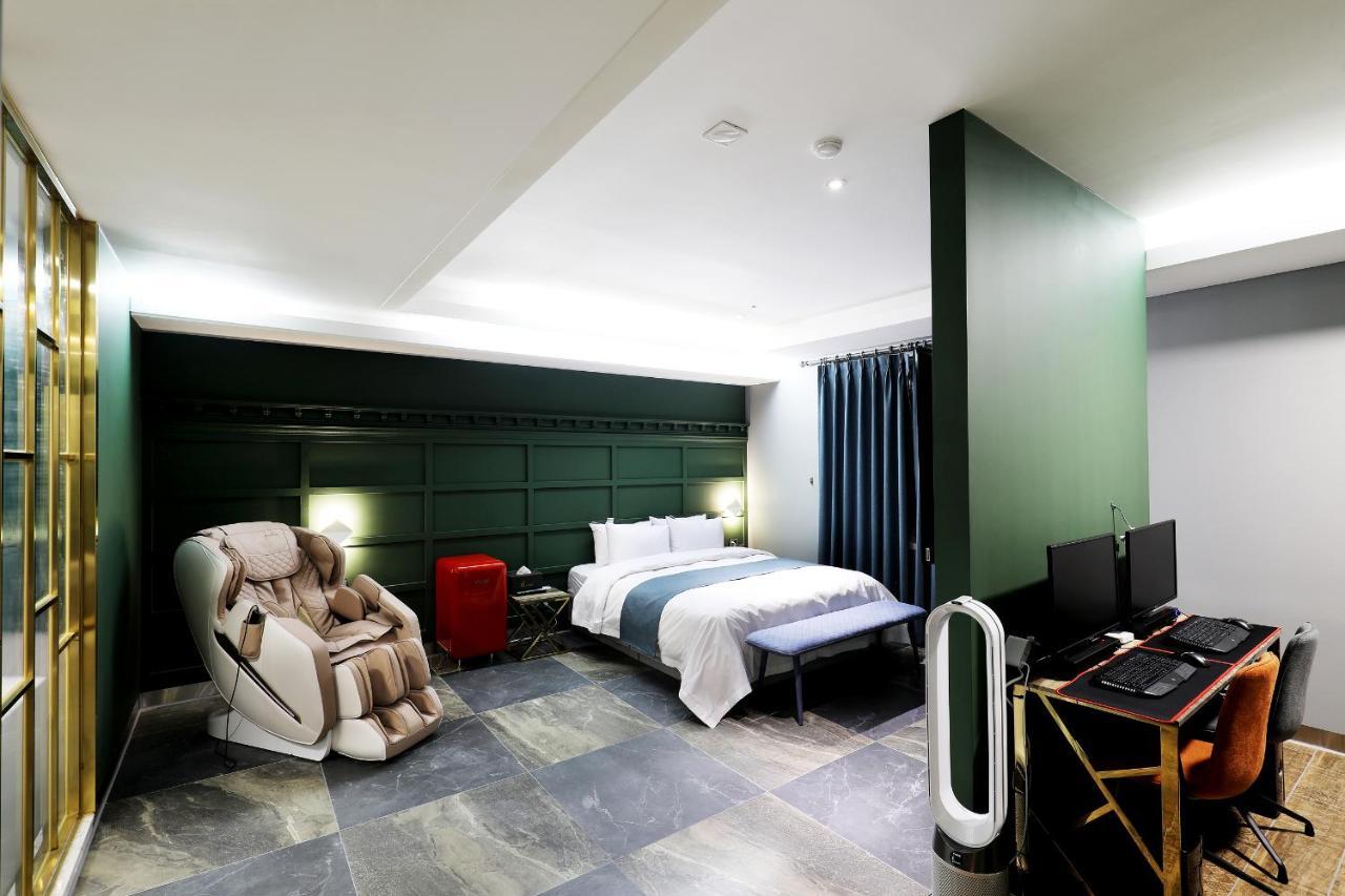 El Tower Hotel 群山 外观 照片
