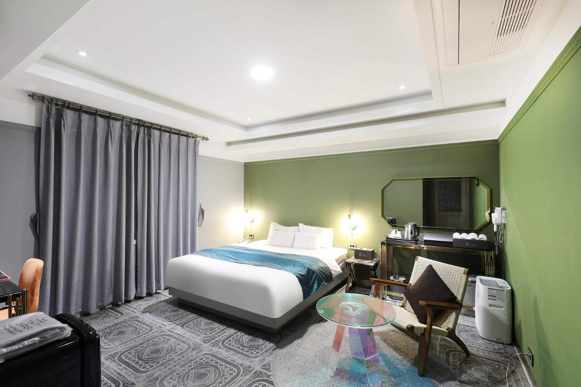 El Tower Hotel 群山 外观 照片